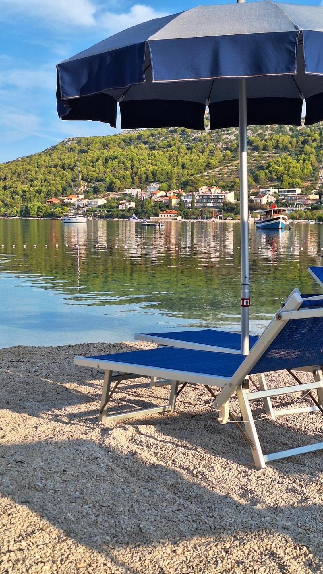 Apartmani I & J Seric Seget Vranjica Bagian luar foto