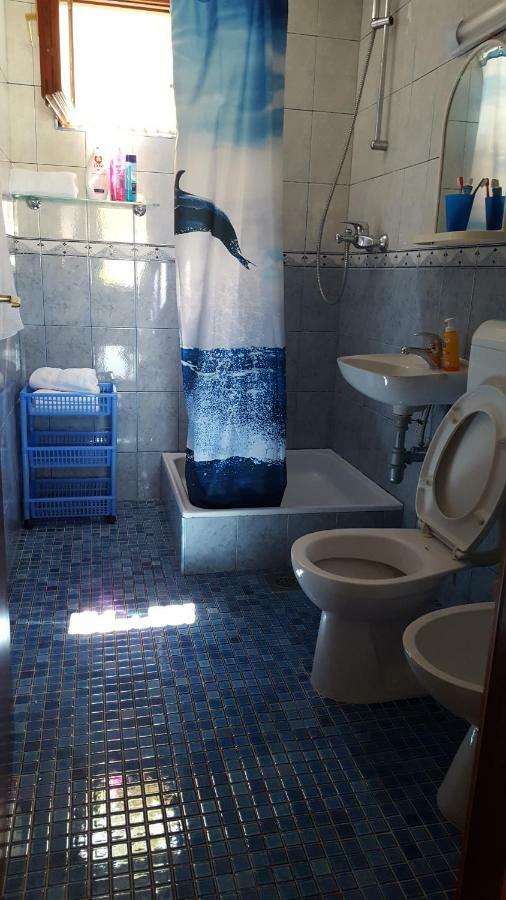 Apartmani I & J Seric Seget Vranjica Bagian luar foto